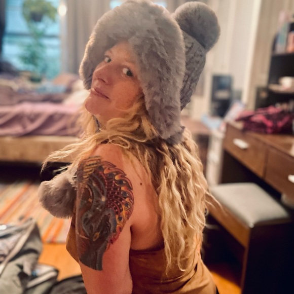 Meet your Posher, Alanna - Picture 4 of 4